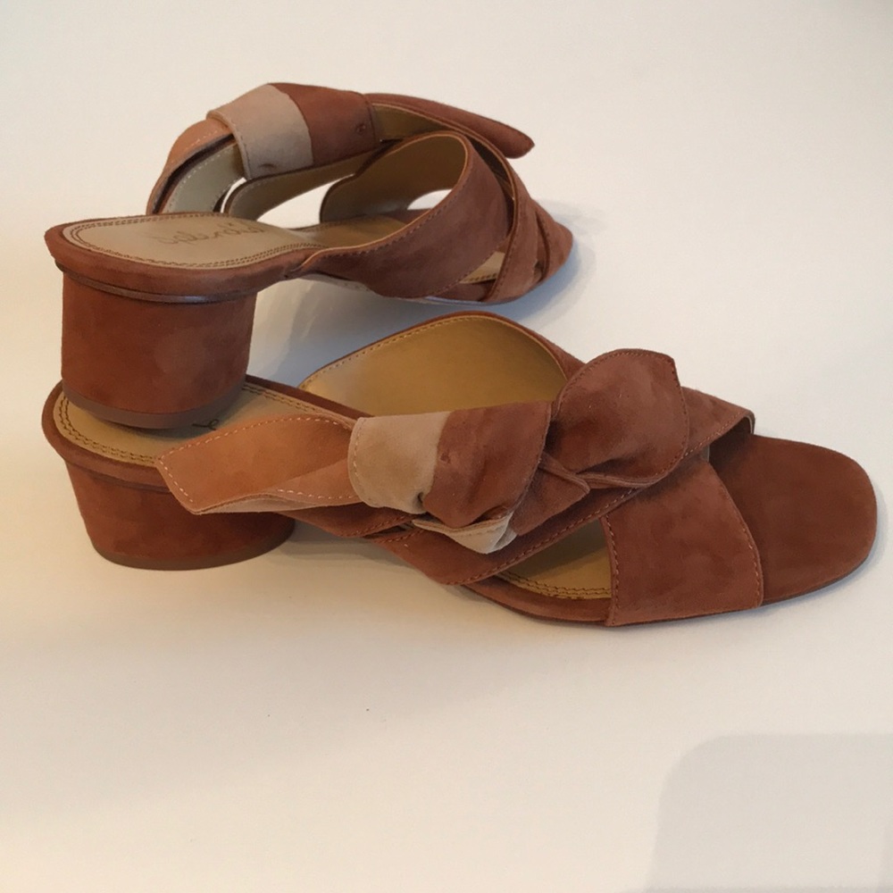 ANTHROPOLOGIE | Suede | Slides